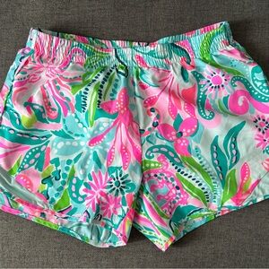 Lilly Pulitzer - Vibrant Floral Women's Shorts